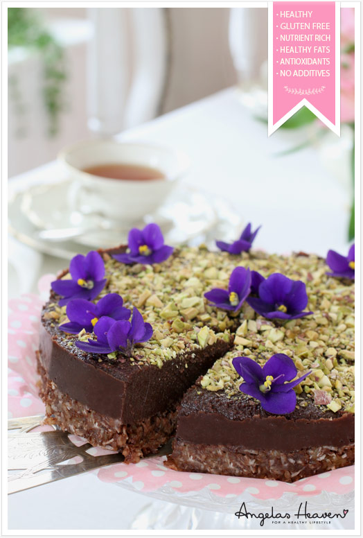 Healthy-gluten-free-raw-food-chocolate-cake