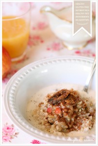 Healthy-raw-sweet-apple-porridge